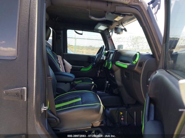 1C4HJWEG9FL631247 Jeep Wrangler Unlimited Sahara