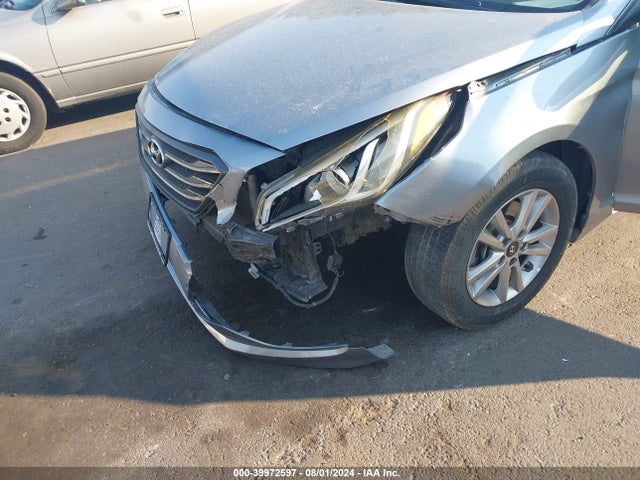 Hyundai SONATA SE 2016 5NPE24AF7GH367369 Image 6