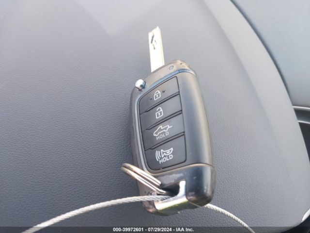 5NTJADAEXNH010016 Hyundai Santa Cruz Se