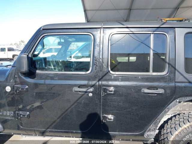 1C4HJXDG7KW675909 Jeep Wrangler Unlimited Sport Altitude 4x4