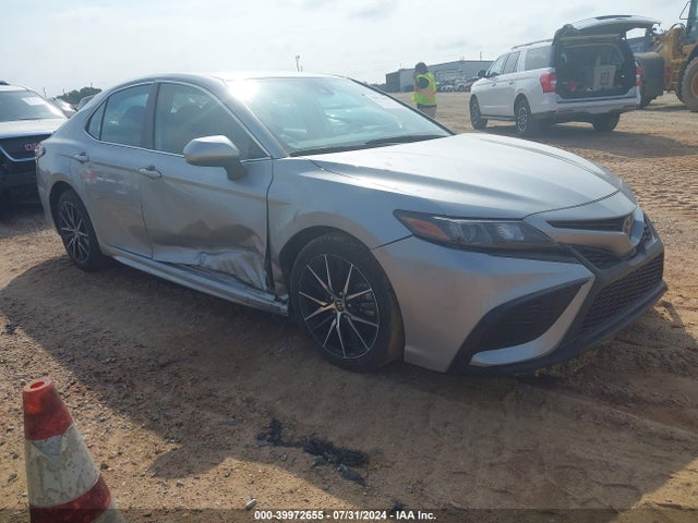 Toyota CAMRY SE 2021 4T1G11AK8MU467517 головне зображення