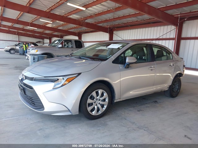 Toyota Corolla Hybrid Le 2023 JTDBCMFE8P3003943 Image 2
