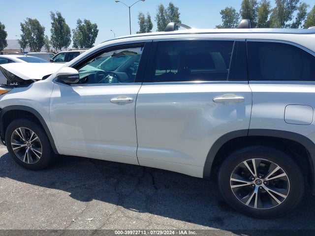 Toyota Highlander Xle V6 2016 5TDKKRFH5GS177445 Image 14