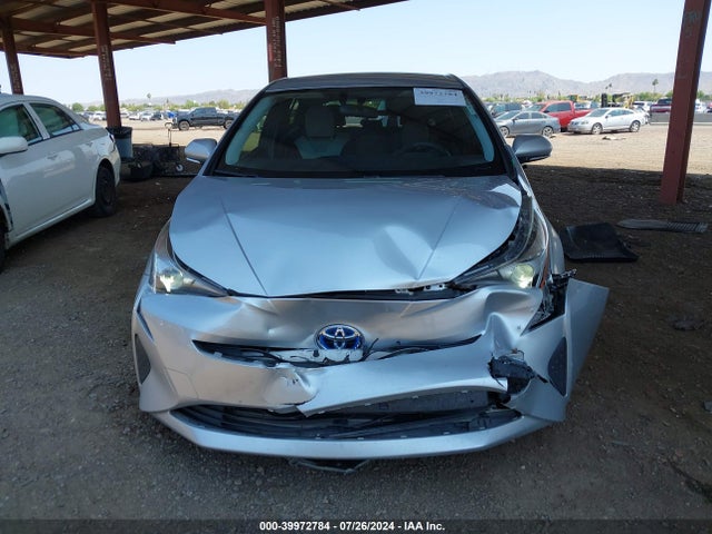 Toyota Prius Three 2016 JTDKARFU0G3022495 Image 11