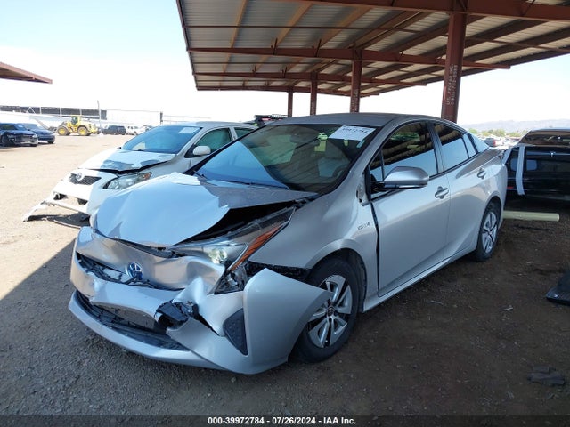 Toyota Prius Three 2016 JTDKARFU0G3022495 Image 2