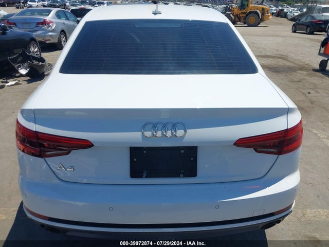 Audi A4 2.0t Premium 2017 WAULNAF40HN021599 Image 17