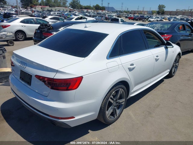 Audi A4 2.0t Premium 2017 WAULNAF40HN021599 Image 4