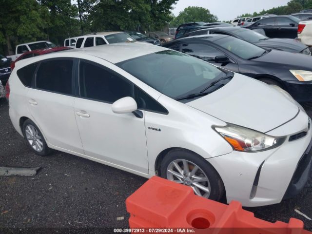 JTDZN3EU1FJ021397 Toyota Prius V Three