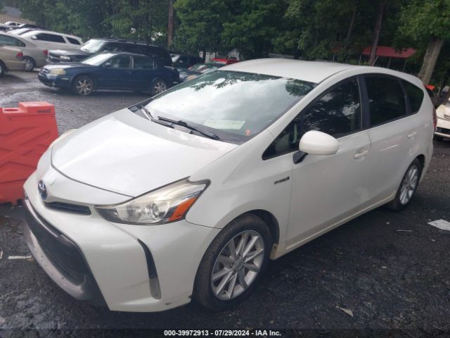 JTDZN3EU1FJ021397 Toyota Prius V Three