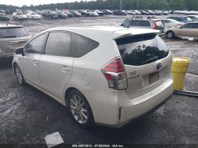 JTDZN3EU1FJ021397 Toyota Prius V Three