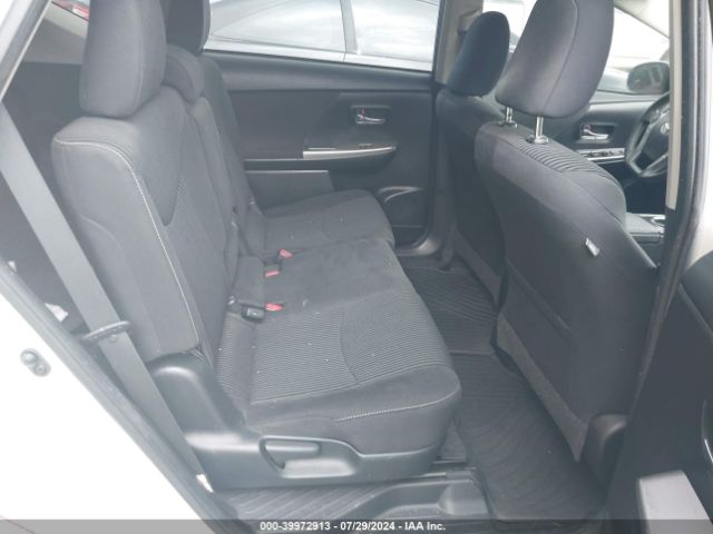 JTDZN3EU1FJ021397 Toyota Prius V Three