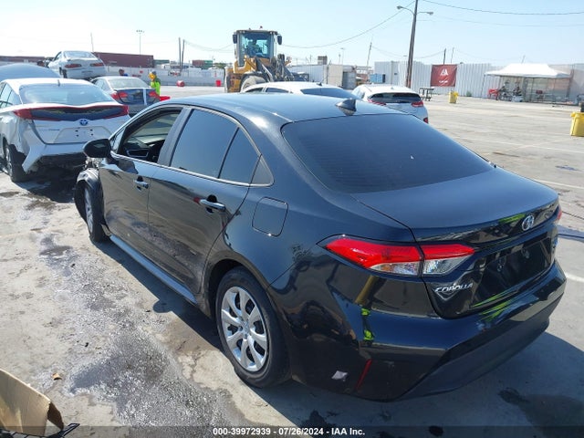 Toyota COROLLA LE 2020 5YFEPRAE1LP100716 Image 3