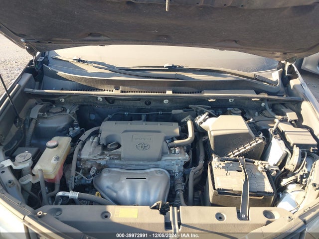 Toyota RAV4 LE 2015 JTMZFREV6FD052622 Image 10