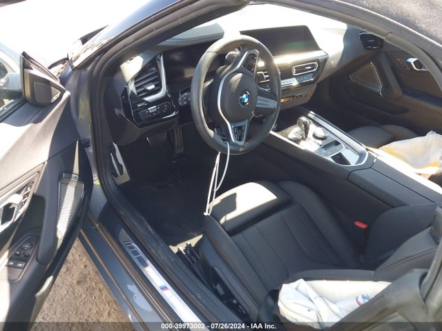 2024 BMW Z4 WBAHF3C0XRWY34315 Photo 7