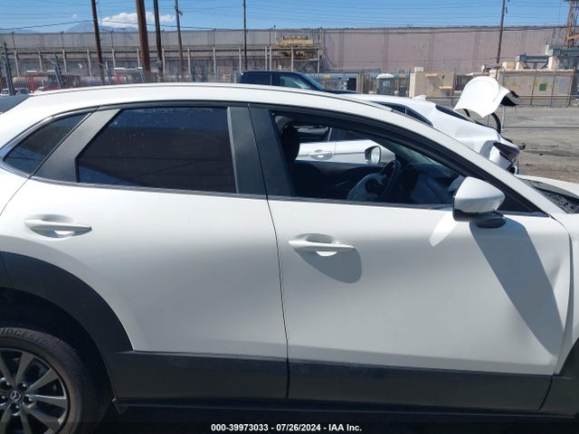 3MVDMBAMXPM549570 Mazda Cx-30 2.5 S
