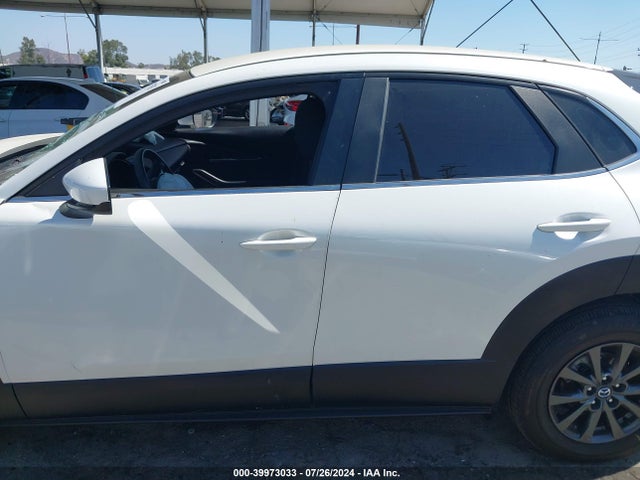 3MVDMBAMXPM549570 Mazda Cx-30 2.5 S