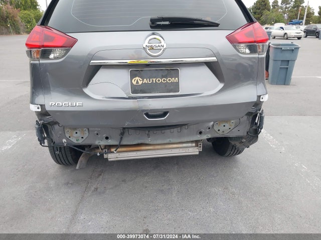 Nissan ROGUE S 2017 KNMAT2MT6HP607910 Image 6