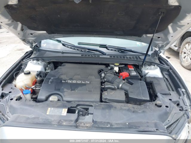 1LN6L9TK2H5616831 Lincoln Continental Select