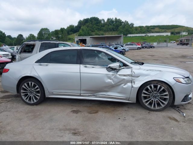 1LN6L9TK2H5616831 Lincoln Continental Select