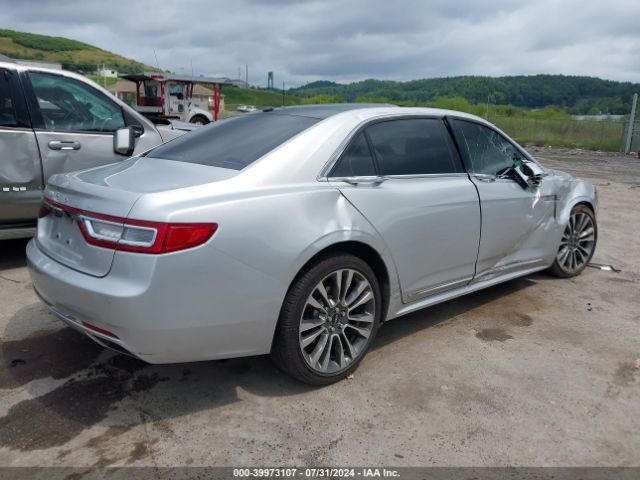 1LN6L9TK2H5616831 Lincoln Continental Select