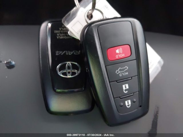 2T3C1RFV3PW298485 Toyota Rav4 Xle Premium