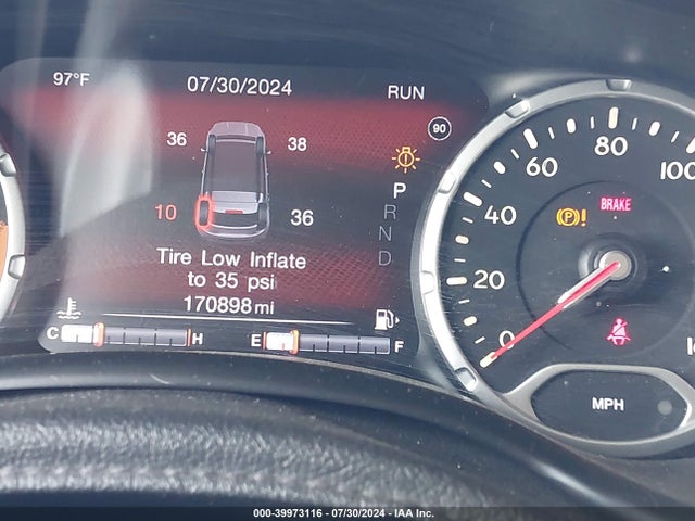 ZACCJABB9JPH66755 Jeep Renegade Altitude Fwd