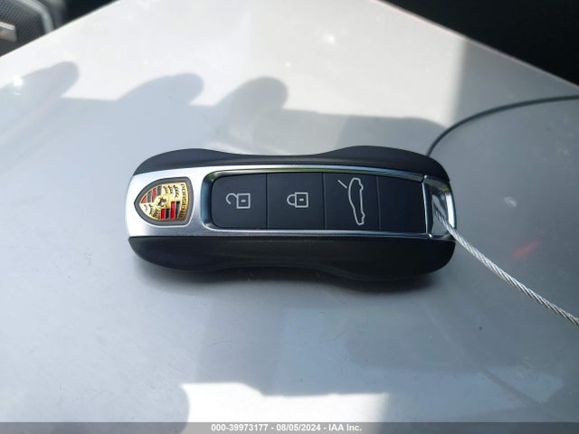 2023 PORSCHE PANAMERA WP0AJ2A73PL100580 Photo 10