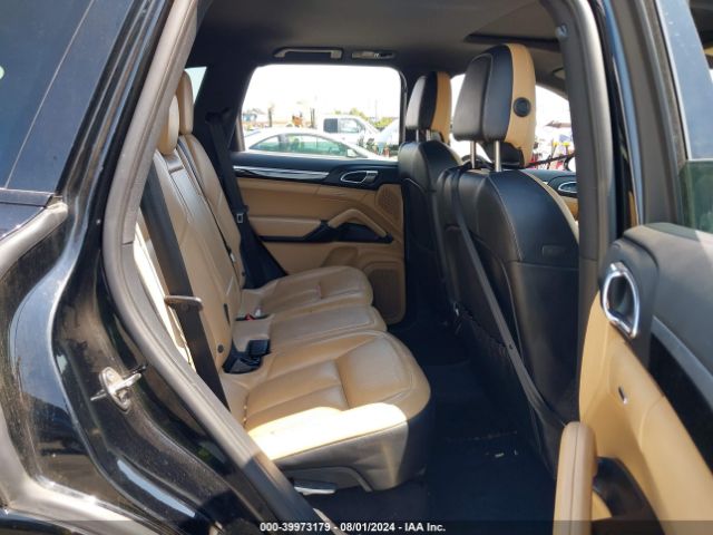 WP1AA2A21JKA04088 Porsche Cayenne Platinum Edition