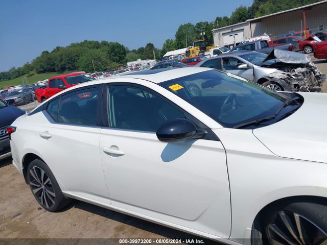 1N4BL4CW0MN355112 Nissan Altima Sr Intelligent Awd