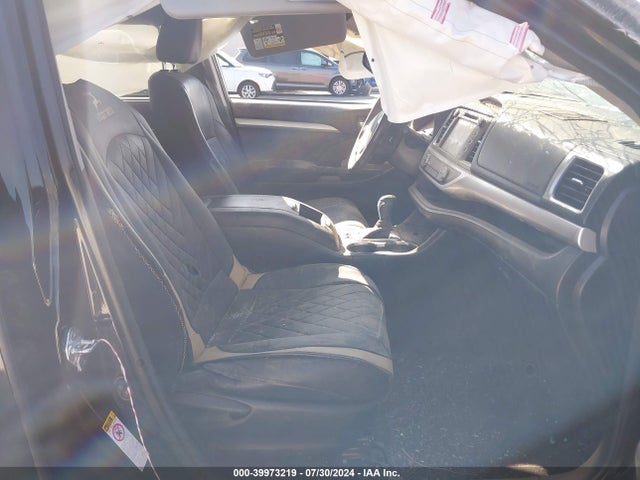 Toyota Highlander Xle V6 2015 5TDKKRFHXFS090221 Image 5