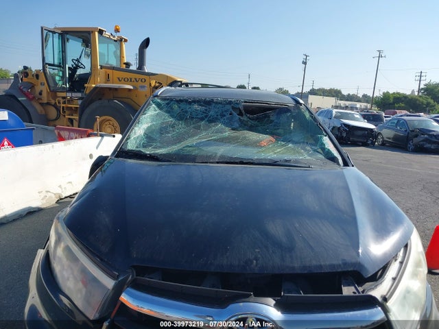 Toyota Highlander Xle V6 2015 5TDKKRFHXFS090221 Image 6