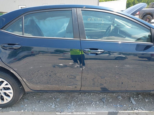 Toyota COROLLA LE 2018 2T1BURHE3JC032031 Image 14