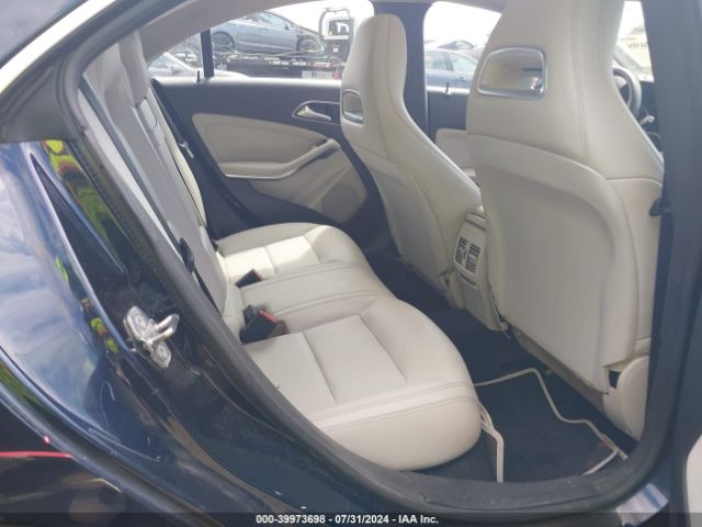 WDDSJ4GB6KN723142 Mercedes-Benz CLA 250 4MATIC