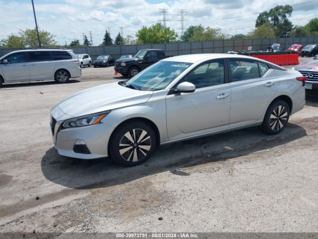 1N4BL4DW0MN418255 Nissan Altima Sv Intelligent Awd