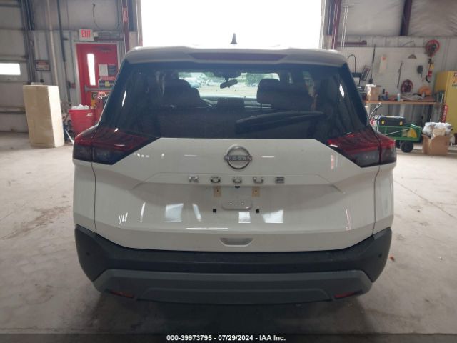 5N1BT3AA4PC862229 Nissan Rogue S Fwd
