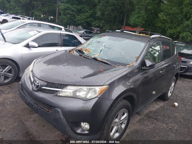 Toyota Rav4 Xle 2014 JTMWFREVXEJ007900 Image 2