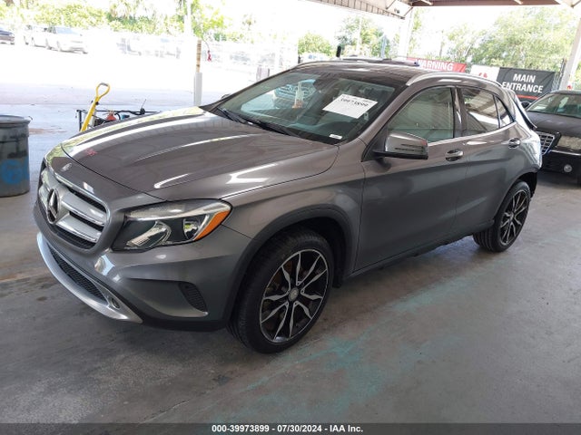 Mercedes-Benz GLA 250 2015 WDCTG4EB3FJ128045 Image 2
