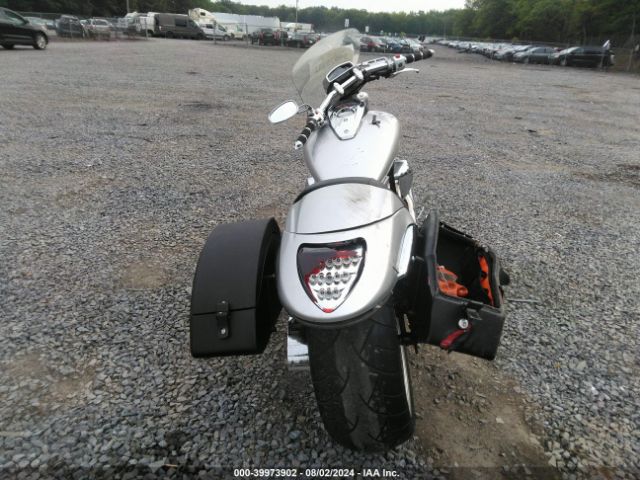 2006 SUZUKI M109R / VZR1800 JS1VY53A262103010 Photo 3