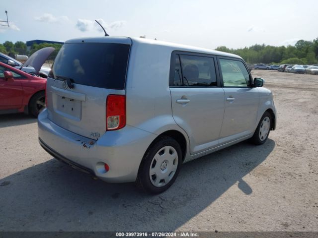JTLZE4FE5FJ069017 Scion XB