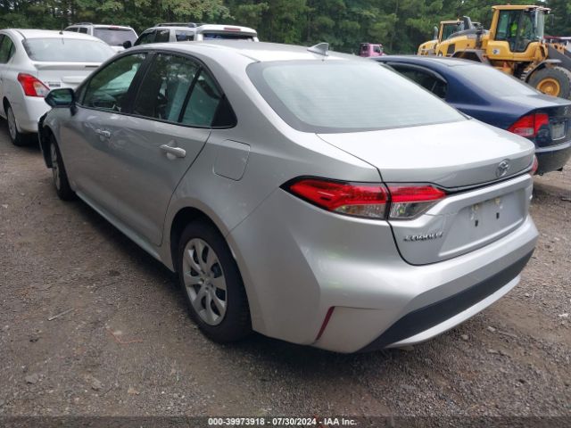 5YFEPMAE2NP359107 Toyota COROLLA LE