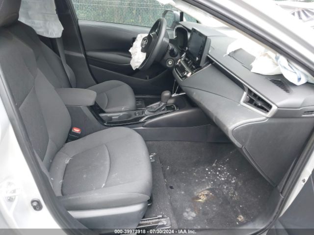 5YFEPMAE2NP359107 Toyota COROLLA LE