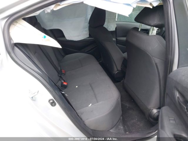 5YFEPMAE2NP359107 Toyota COROLLA LE
