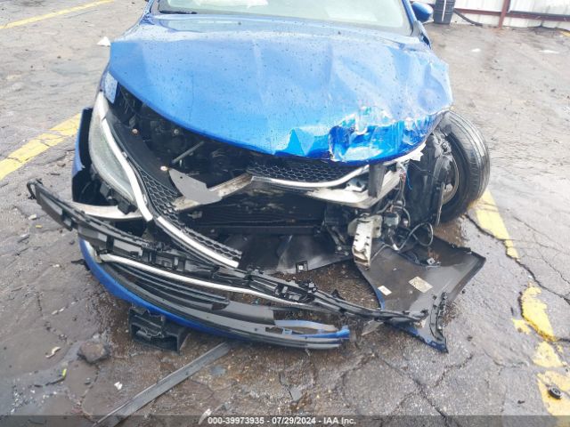 1C3CCCAB3GN165368 Chrysler 200 Limited