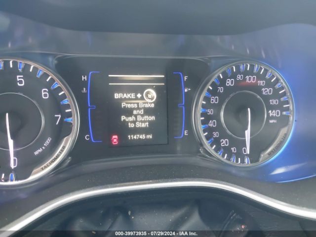 1C3CCCAB3GN165368 Chrysler 200 Limited