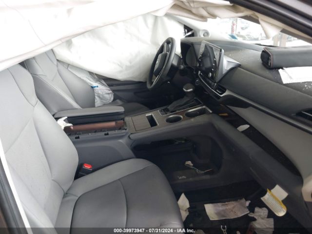 5TDJRKECXPS173721 Toyota SIENNA XLE