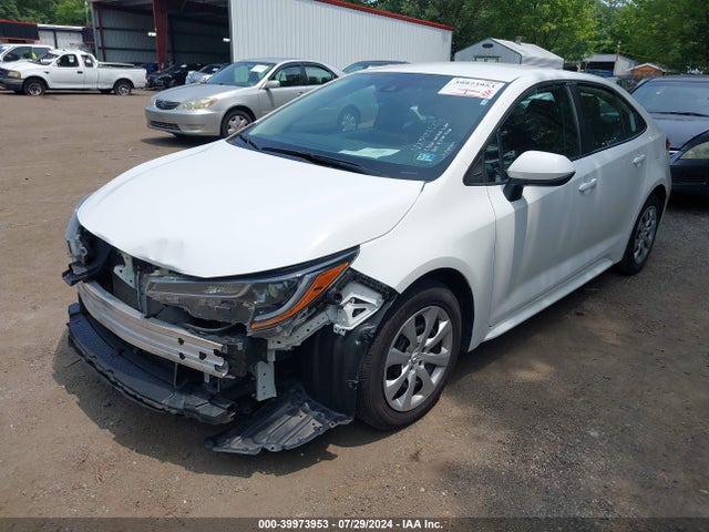 Toyota COROLLA LE 2021 5YFEPMAE0MP248909 Image 2