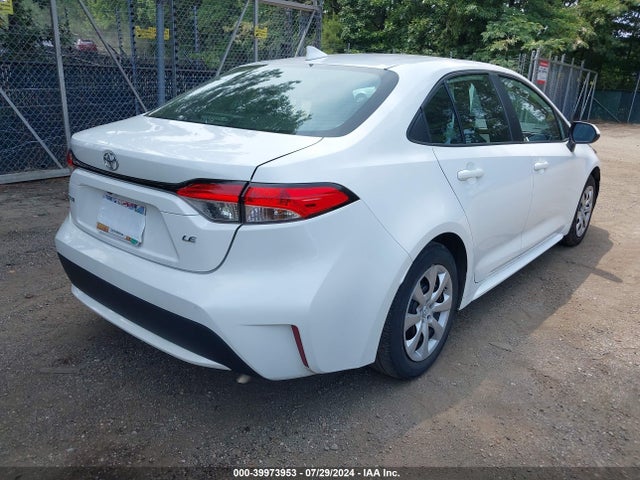 Toyota COROLLA LE 2021 5YFEPMAE0MP248909 Image 4