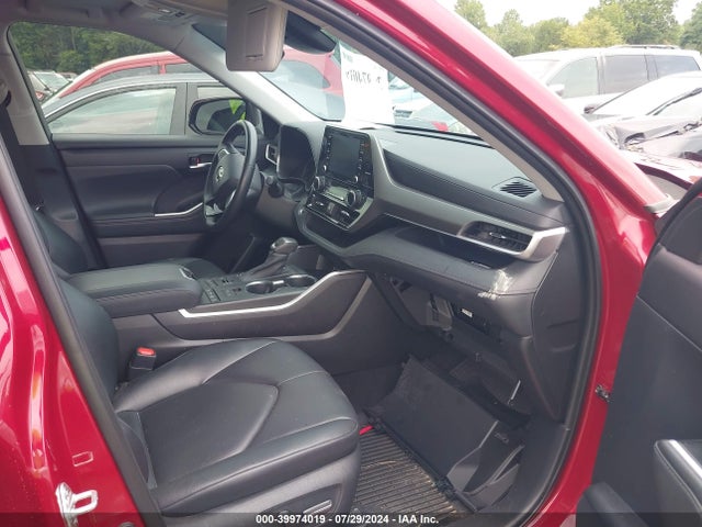 Toyota Highlander Xle 2021 5TDGZRBH8MS529677 Image 5