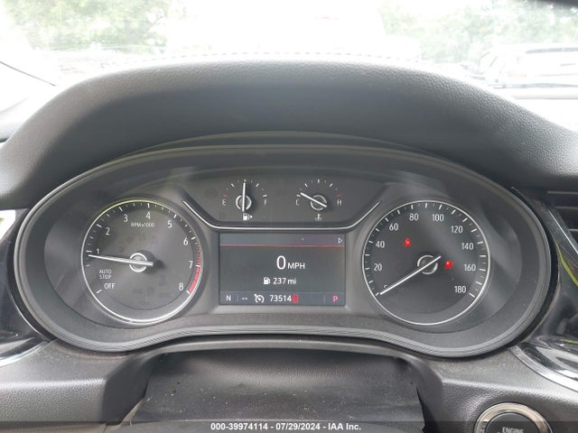 W04GV8SXXJ1155833 Buick Regal Tourx Essence