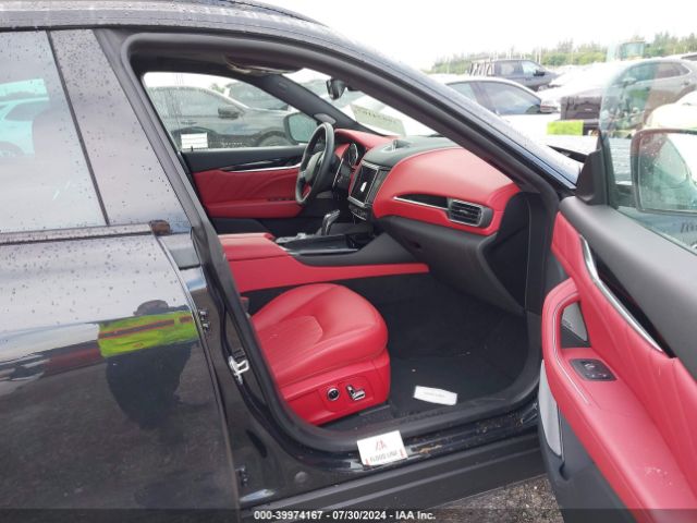 ZN661YUM7PX428733 Maserati Levante Modena